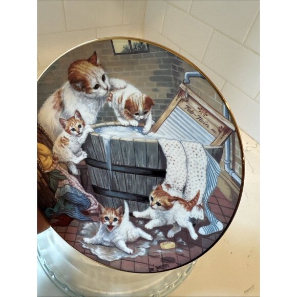 Country Kitties By Gre Gerardi “All Washed Up” Collectors Plate - Picture 6 of 15
